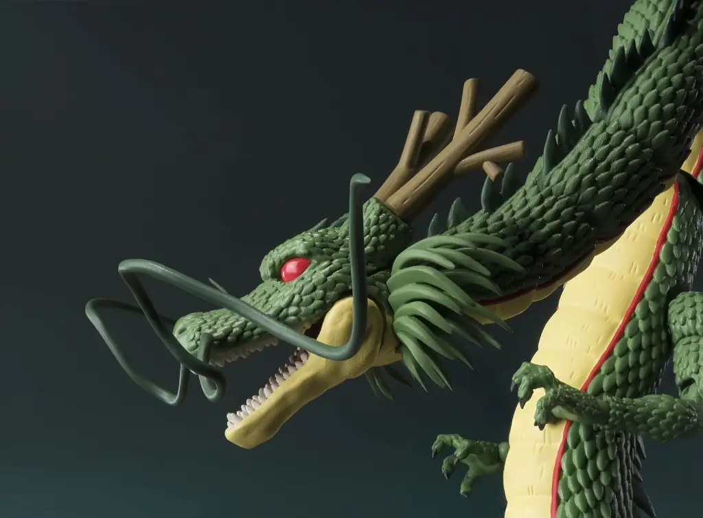 S.H.Figuarts: Dragon Ball Z - Shenron Action Figure 28 cm (2)