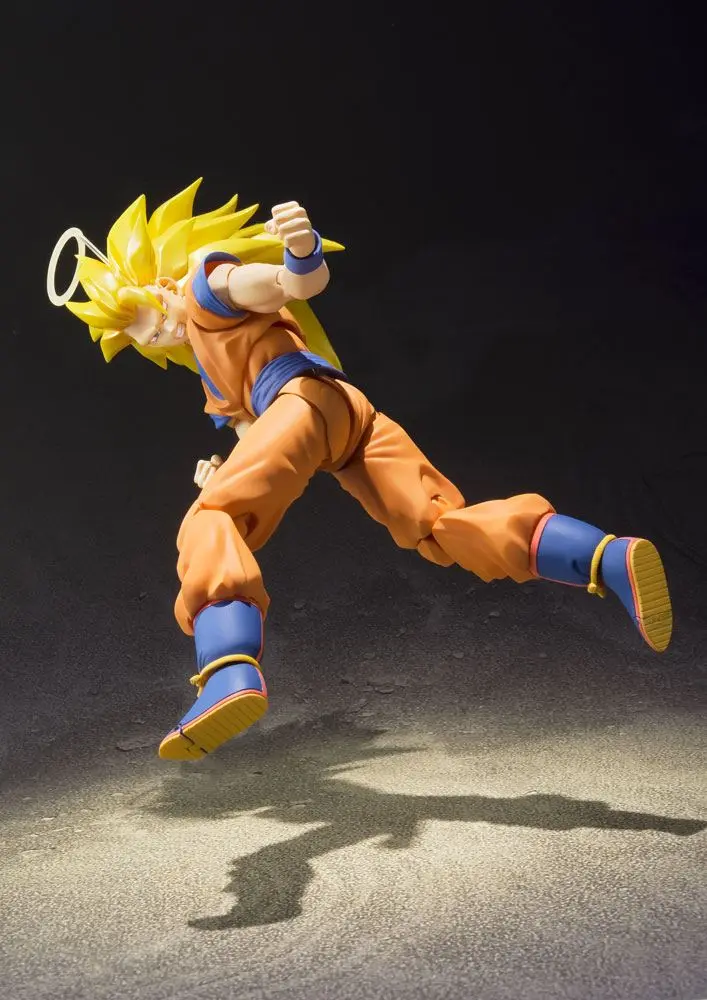 S.H.Figuarts: Dragon Ball Z - Super Saiyan 3 Son Goku Action Figure 16 cm (1)